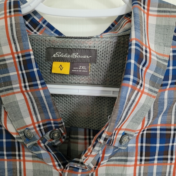 Eddie Bauer Plaid Long Sleeve Shirt - Picture 3 of 3
